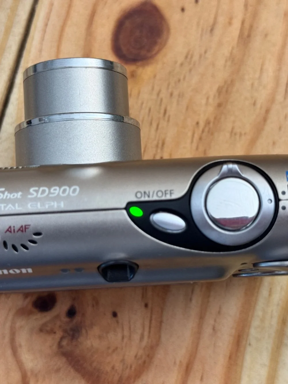 Canon powershot sd900